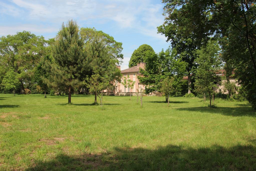 Bed and Breakfast Chateau De Lacaze Lagarrigue  Экстерьер фото