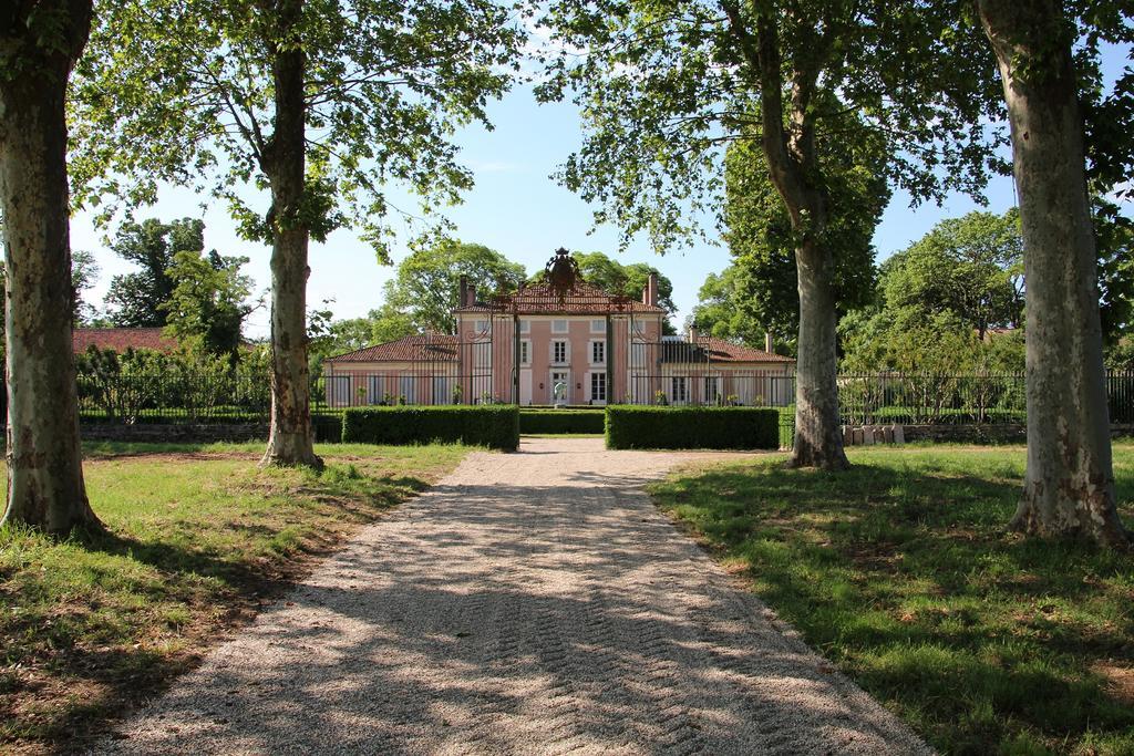 Bed and Breakfast Chateau De Lacaze Lagarrigue  Экстерьер фото